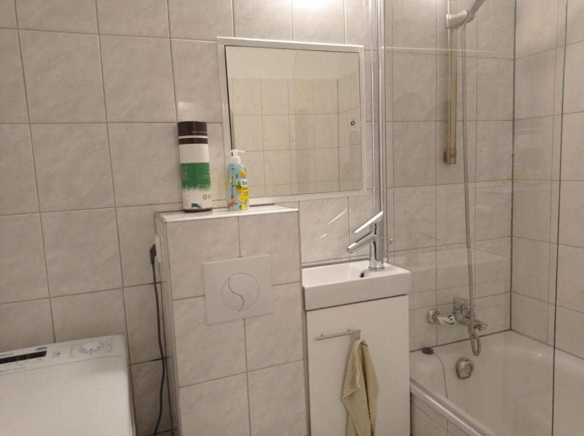 Appartamento Ferienwohnung Fuer 1-3 Personen In Berlin, Naehe U Friedrichsfelde *